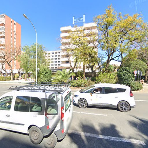 Farmacia Huerta del Rey