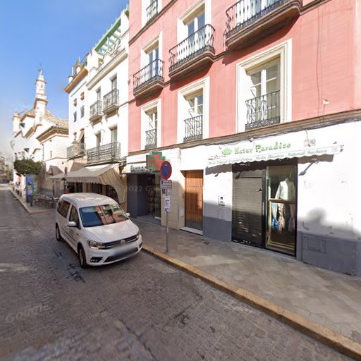 Farmacia 135 Pérez Rey y Pérez López