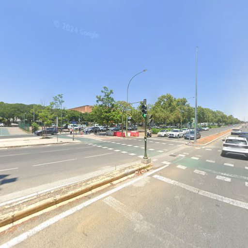Centro Médico Dental Santa Justa S.L.